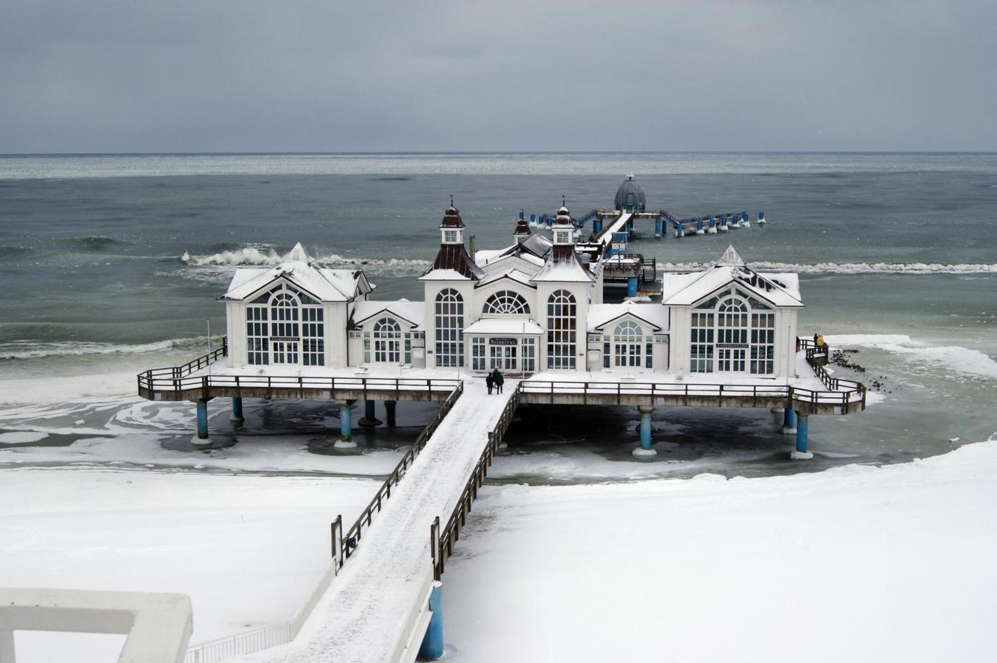 Ferienhaus Kress Rechts Sellin  Екстериор снимка